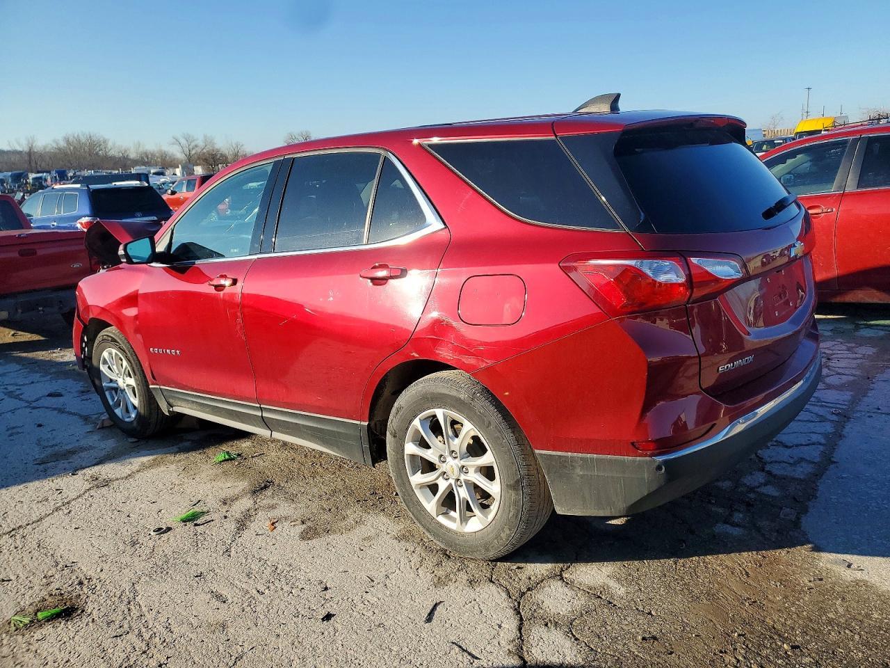 2018 Chevrolet Equinox Lt - Image 2