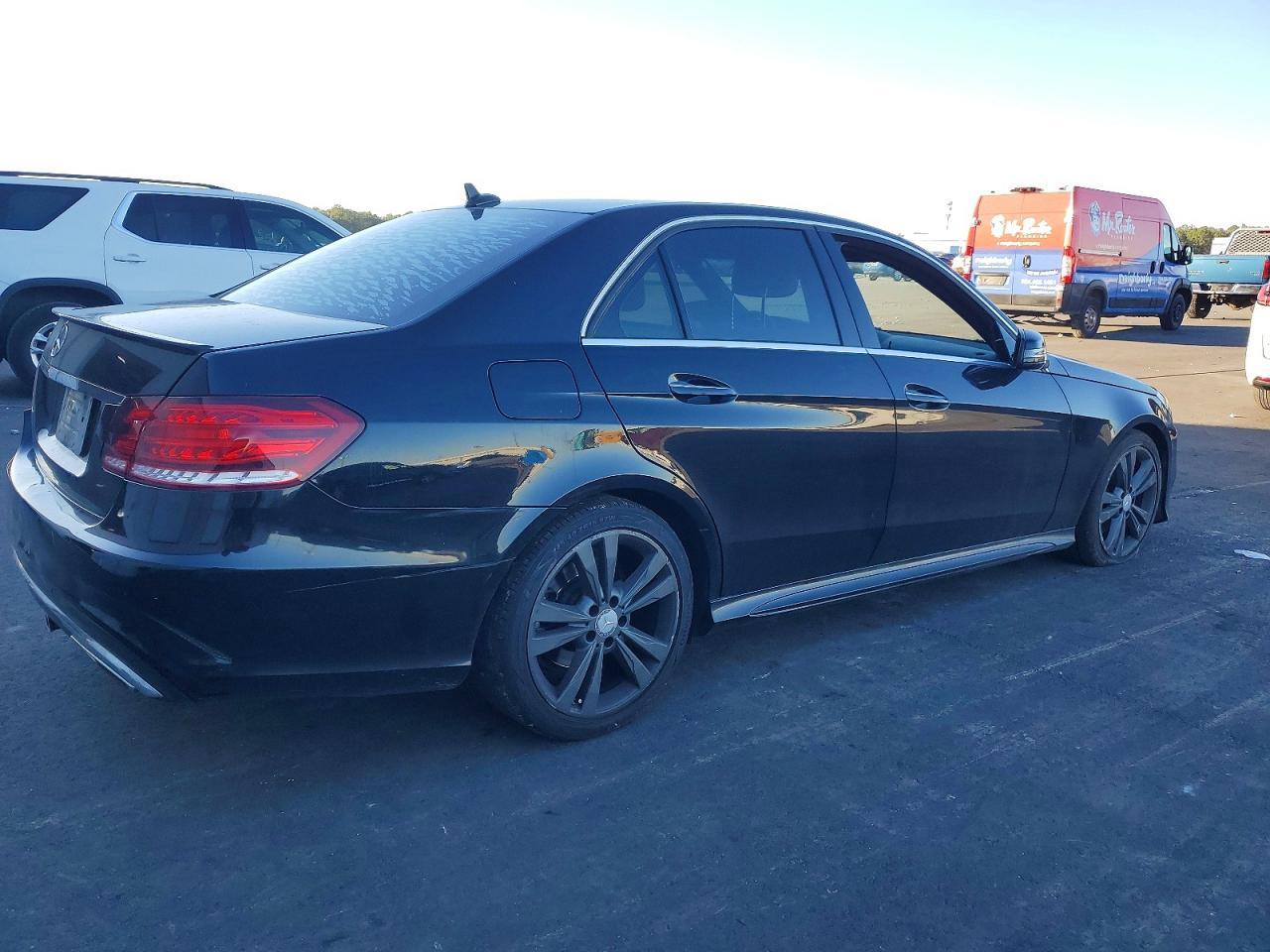 2014 Mercedes-Benz E 350 - Фото 3