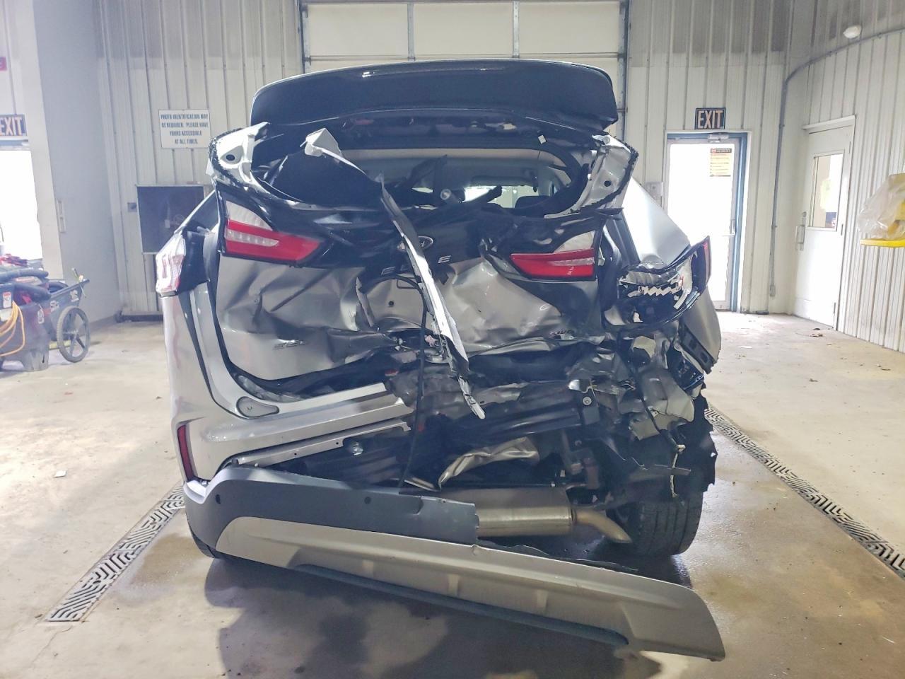 2023 Ford Edge Sel - Фото 6