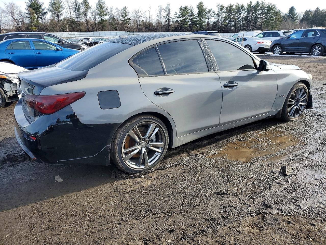 2017 Infiniti Q50 Red Sport 400 - Фото 3