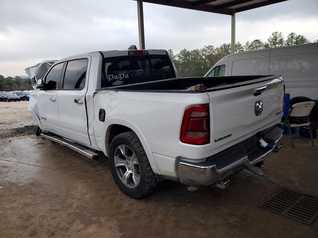 2022 Ram 1500 Laramie - Фото 2