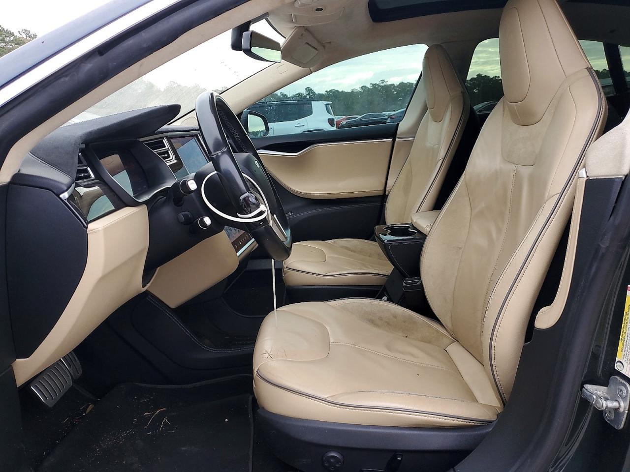 2014 Tesla Model S - Фото 7