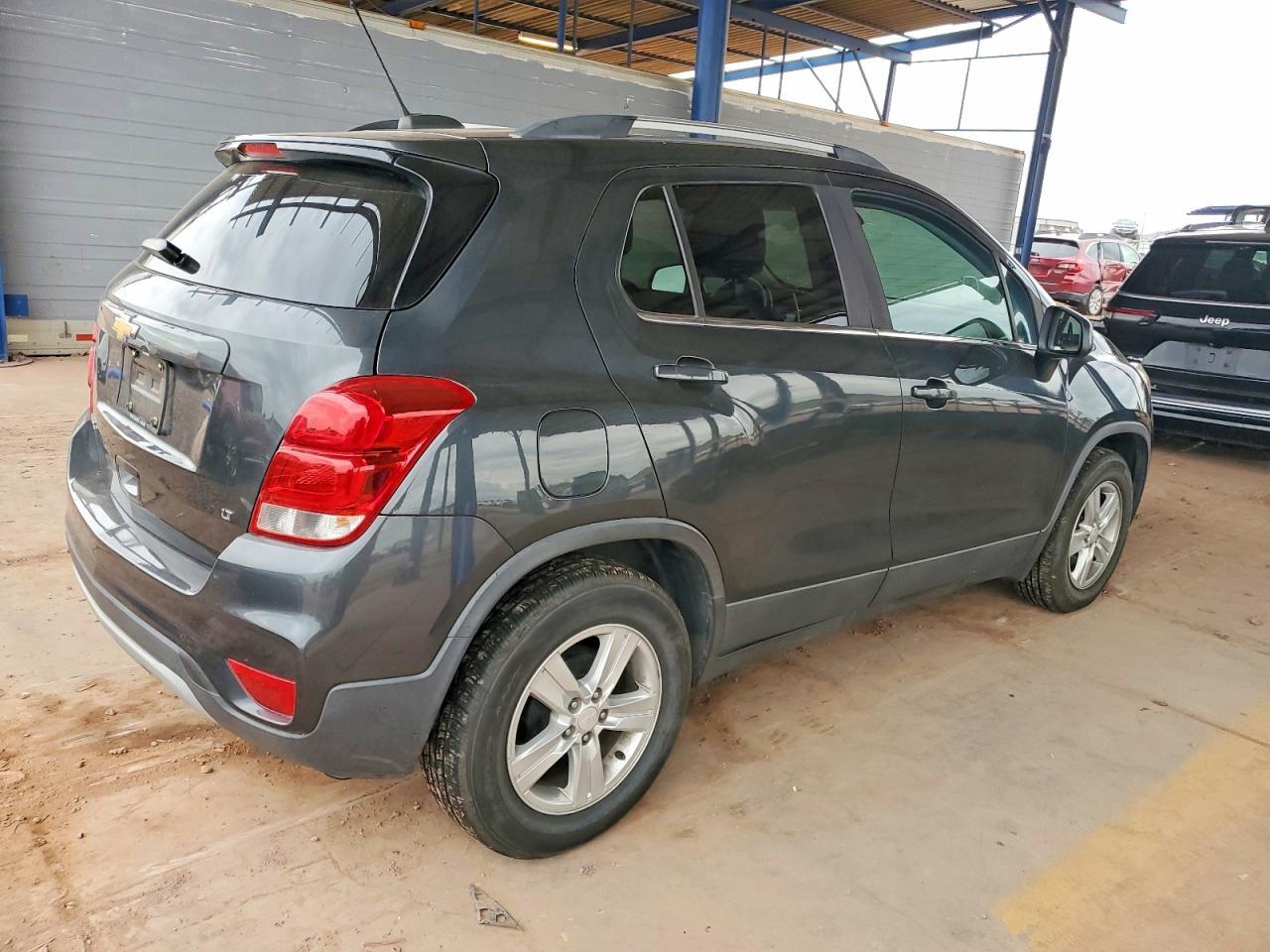 2017 Chevrolet Trax 1Lt - Image 3