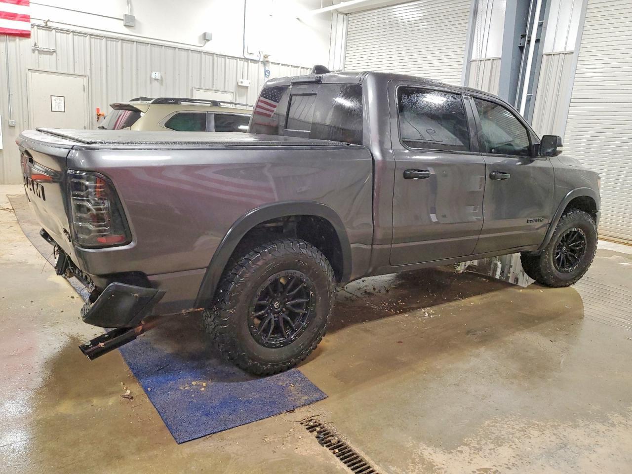 2022 Ram 1500 Rebel - Фото 3