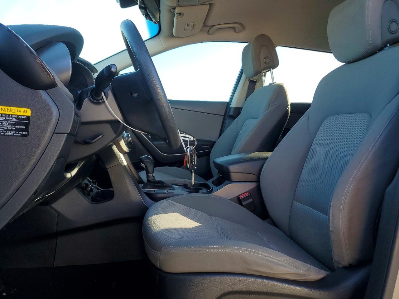 2017 Hyundai Santa Fe Se - Фото 7