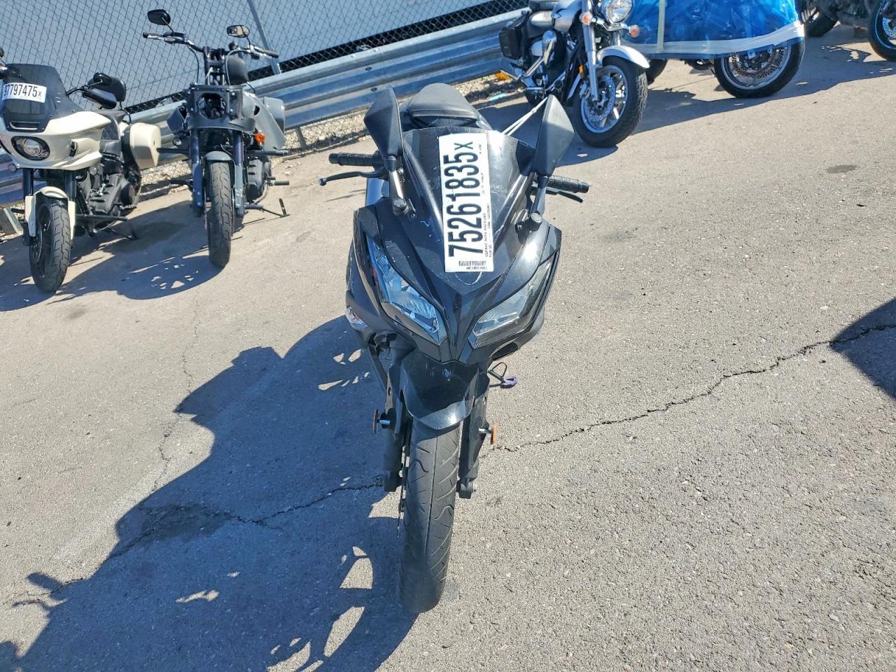 2015 Kawasaki Ex300 A - Фото 2