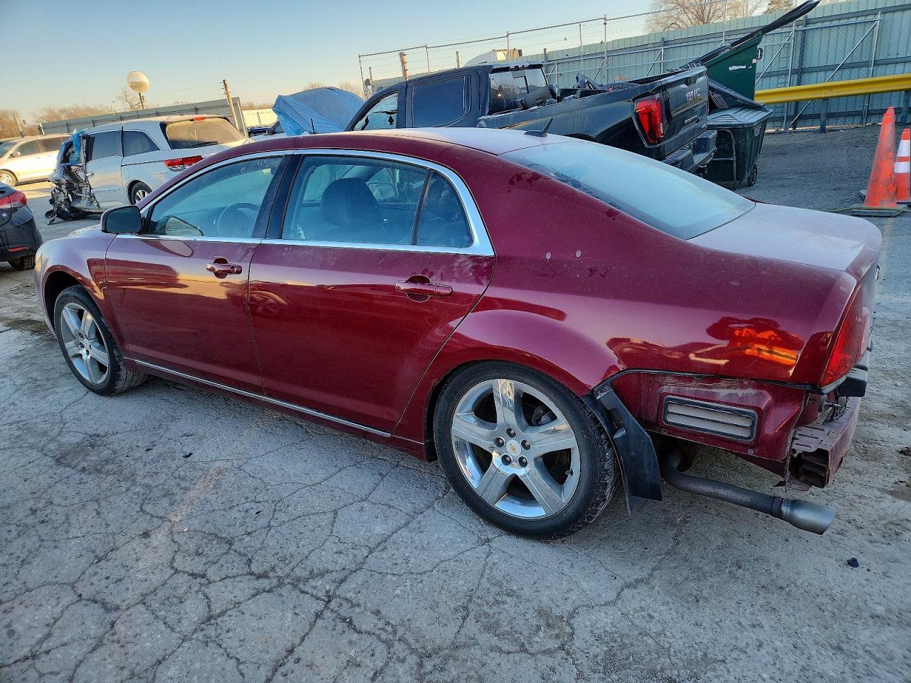 2011 Chevrolet Malibu 2Lt - Фото 2