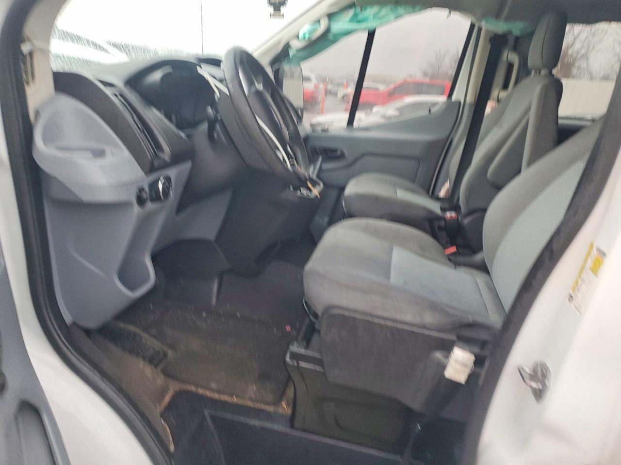 2019 Ford Transit T-350 - Image 7