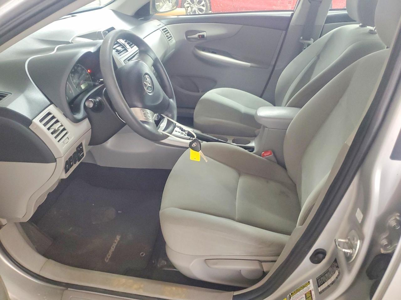 2013 Toyota Corolla - Фото 7