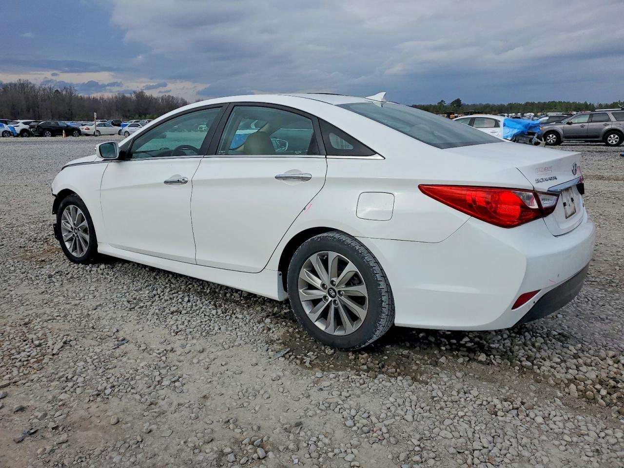 2014 Hyundai Sonata Se - Фото 2