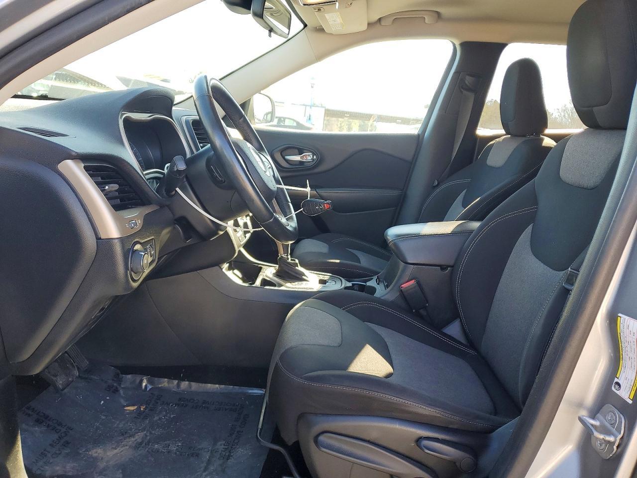 2014 Jeep Cherokee Latitude - Фото 7
