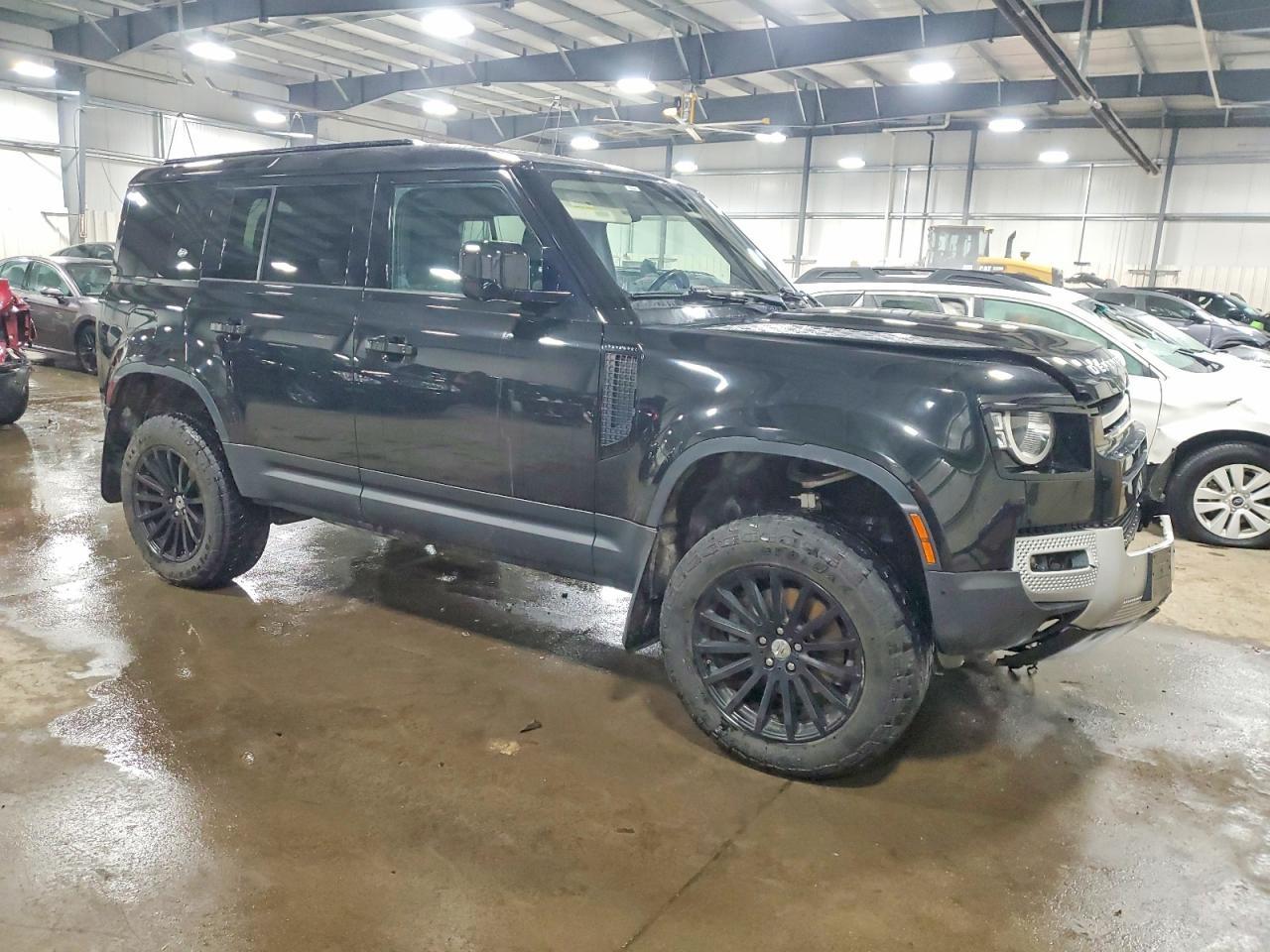 2020 Land Rover Defender 110 S - Image 4