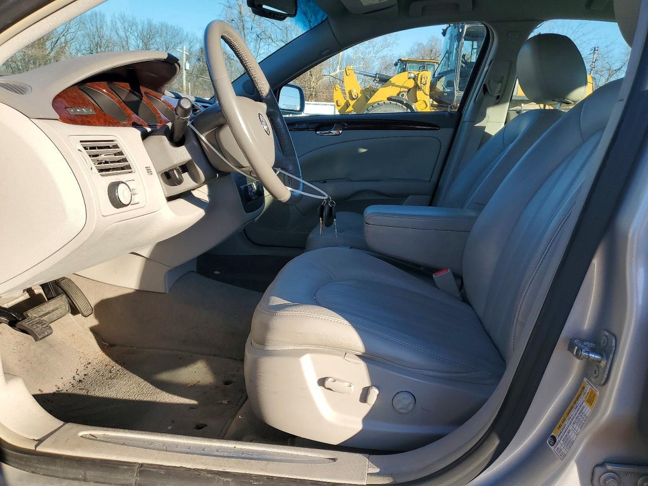 2011 Buick Lucerne Cxl - Фото 7