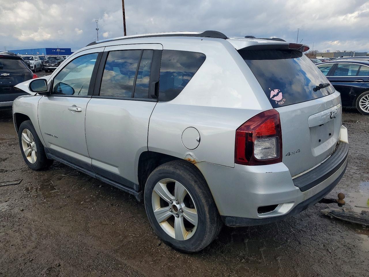 2014 Jeep Compass Latitude - Image 2