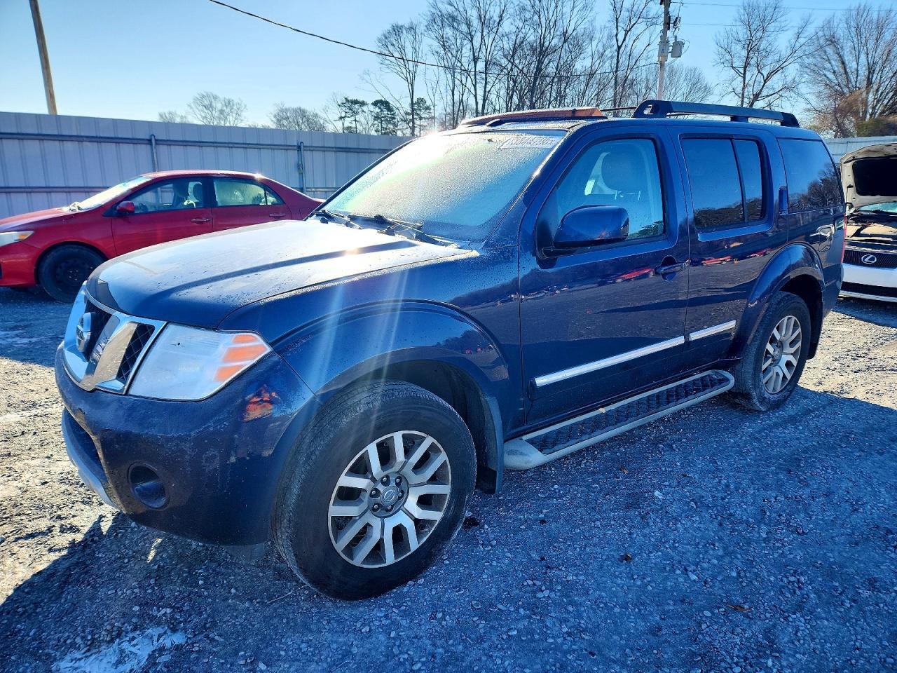 2011 Nissan Pathfinder S