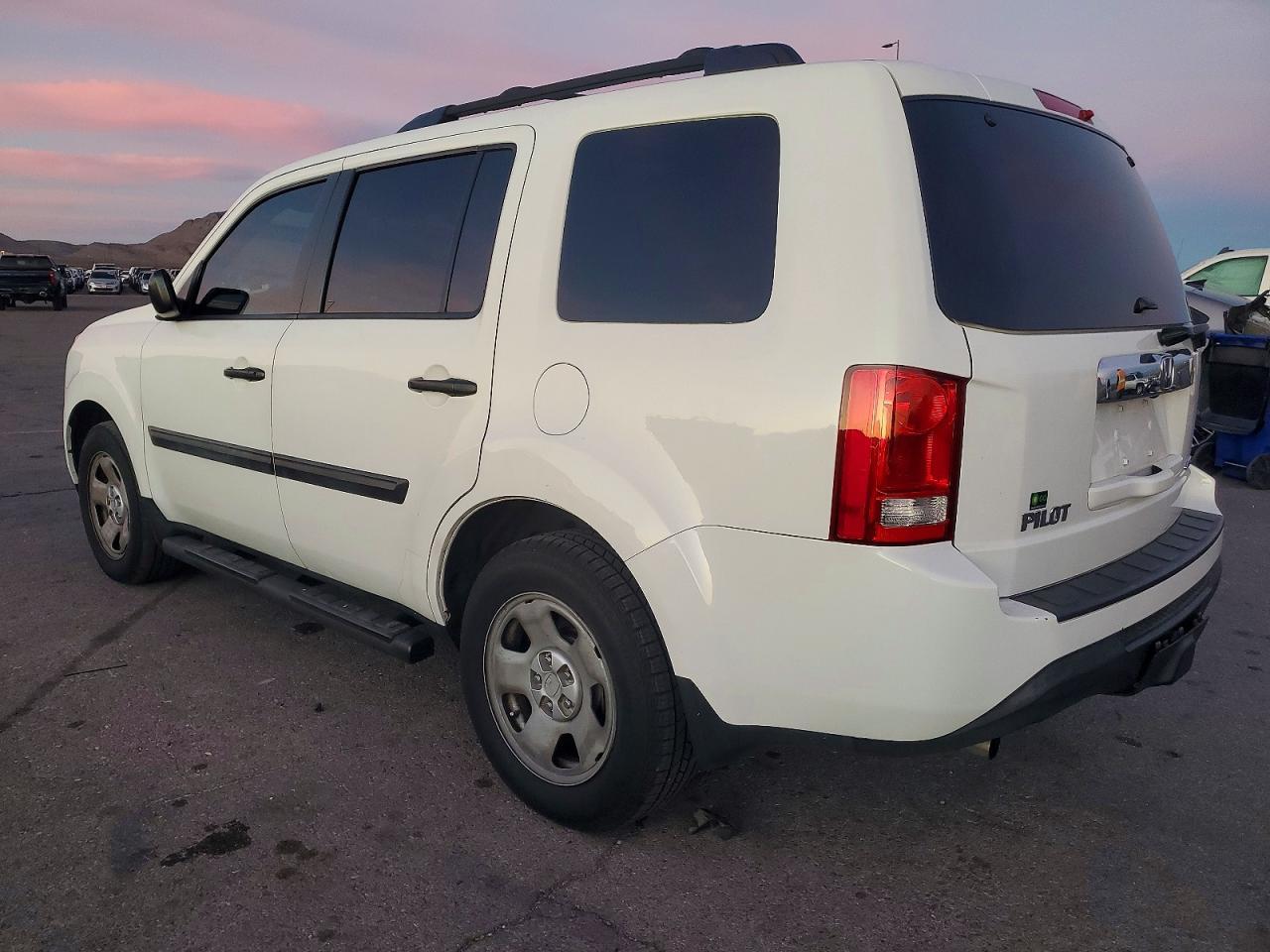 2013 Honda Pilot Lx - Image 2