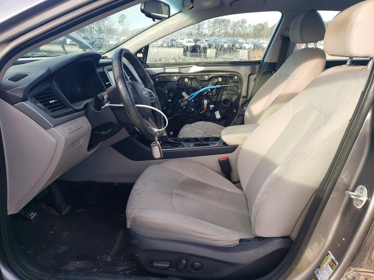 2018 Hyundai Sonata Sport - Image 7
