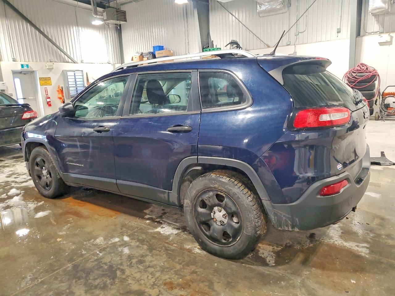 2014 Jeep Cherokee Sport - Image 2