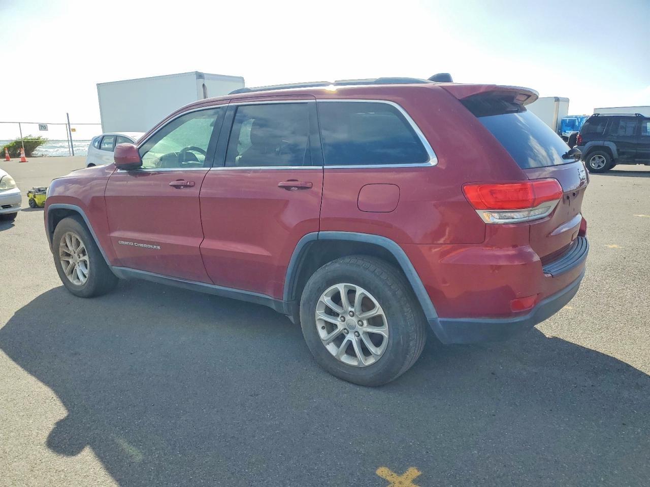 2015 Jeep Grand Cherokee Laredo - Фото 2