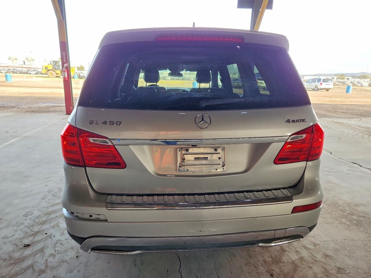 2015 Mercedes-Benz Gl 450 4Matic - Image 6