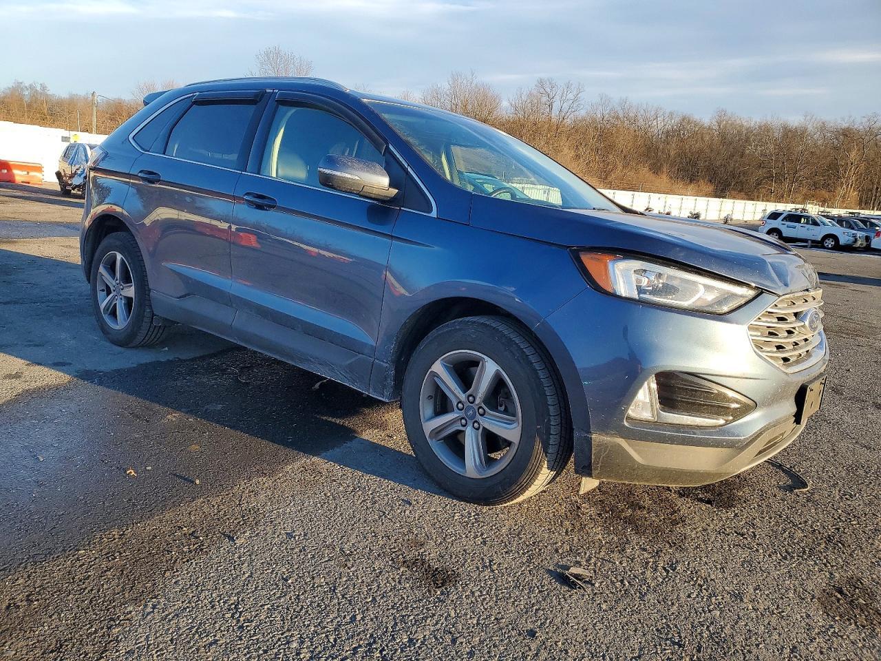 2019 Ford Edge Sel - Image 4