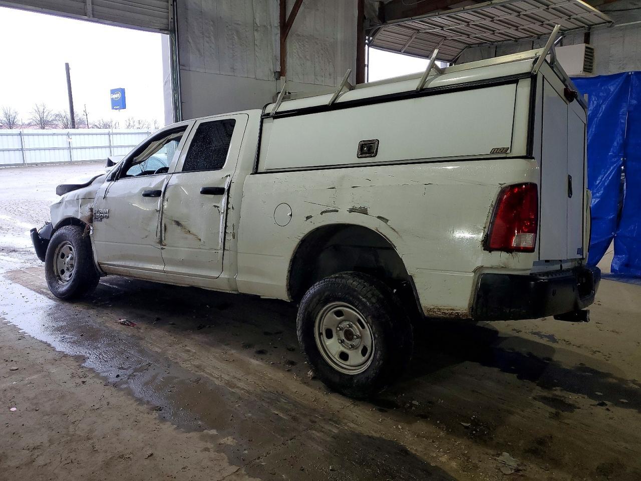 2020 Ram 1500 Classic Tradesman - Фото 2