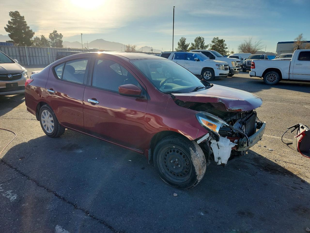 2019 Nissan Versa S - Фото 4