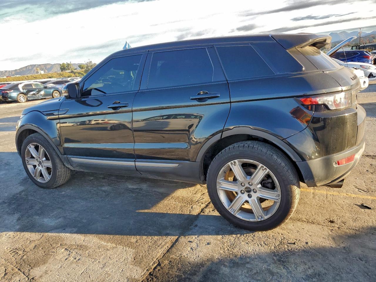 2012 Land Rover Range Rover Evoque Pure Premium - Фото 2