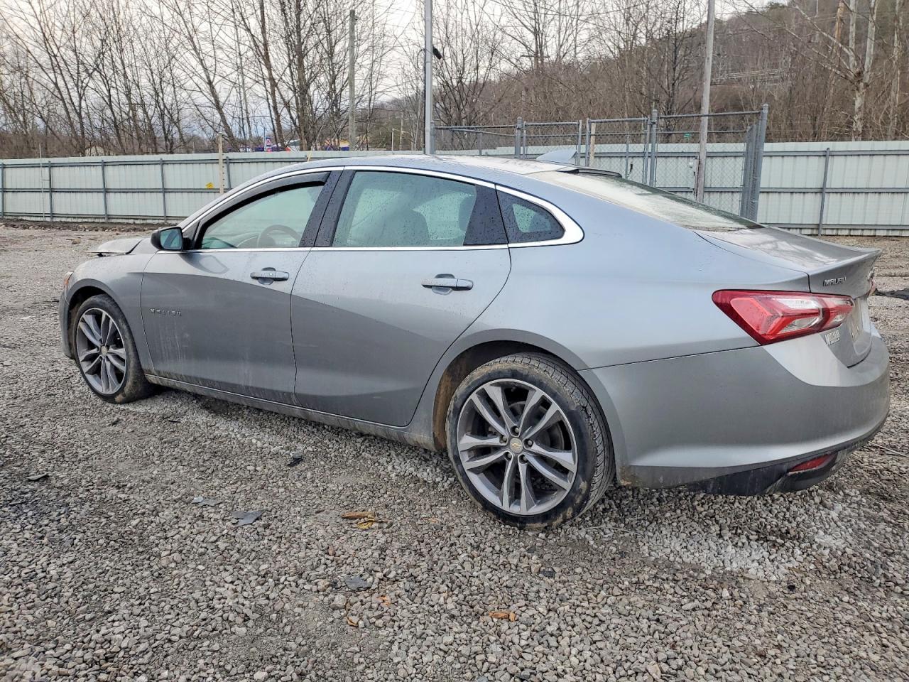2023 Chevrolet Malibu Premier - Фото 2