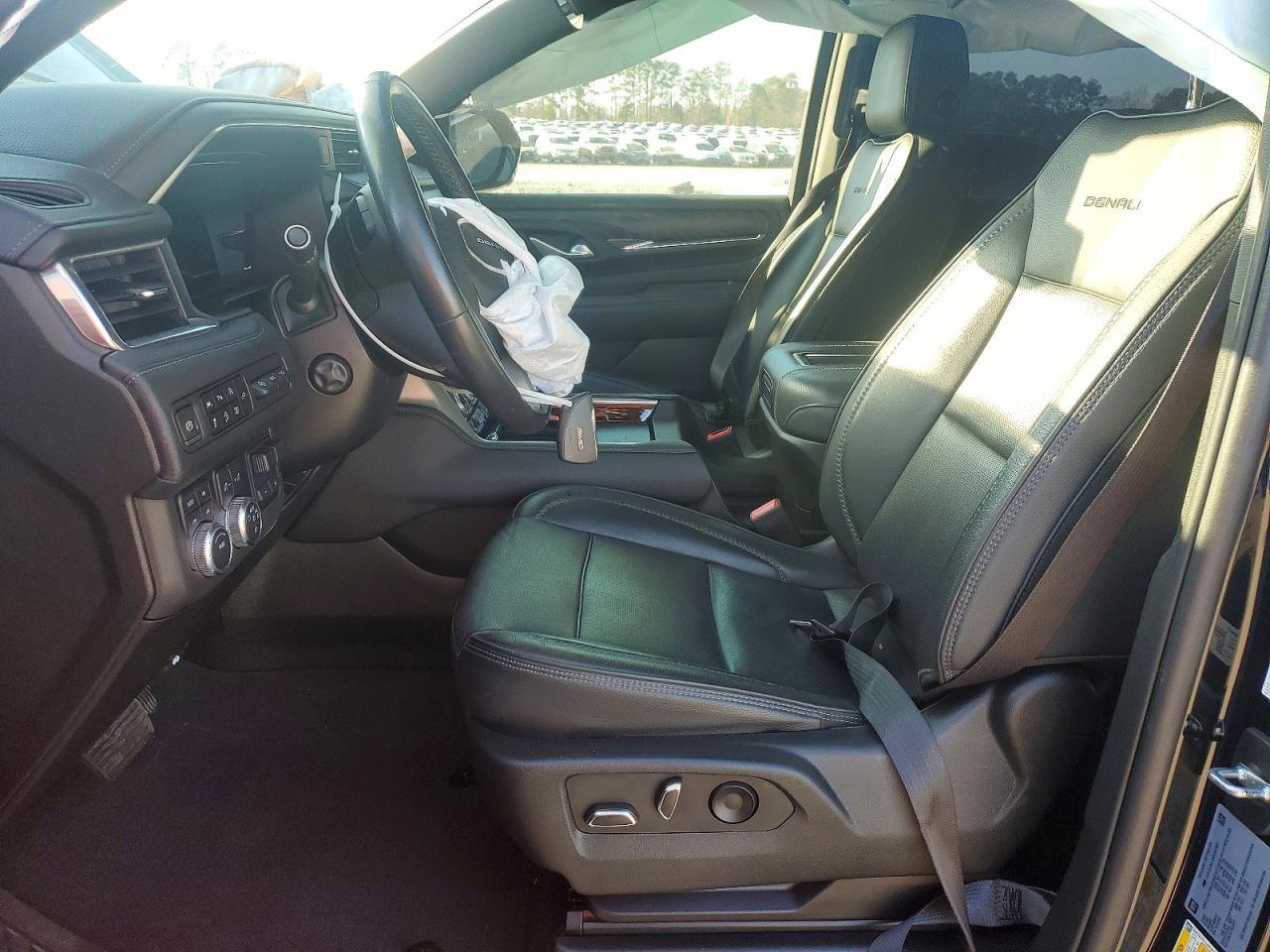 2022 GMC Yukon Xl Denali - Image 7