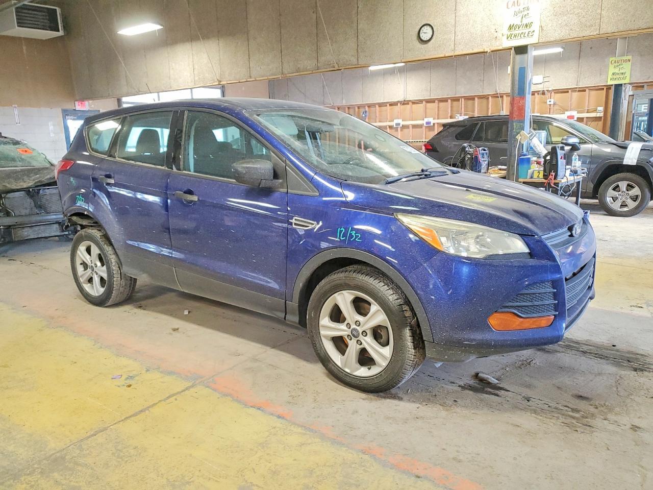 2016 Ford Escape S - Фото 4