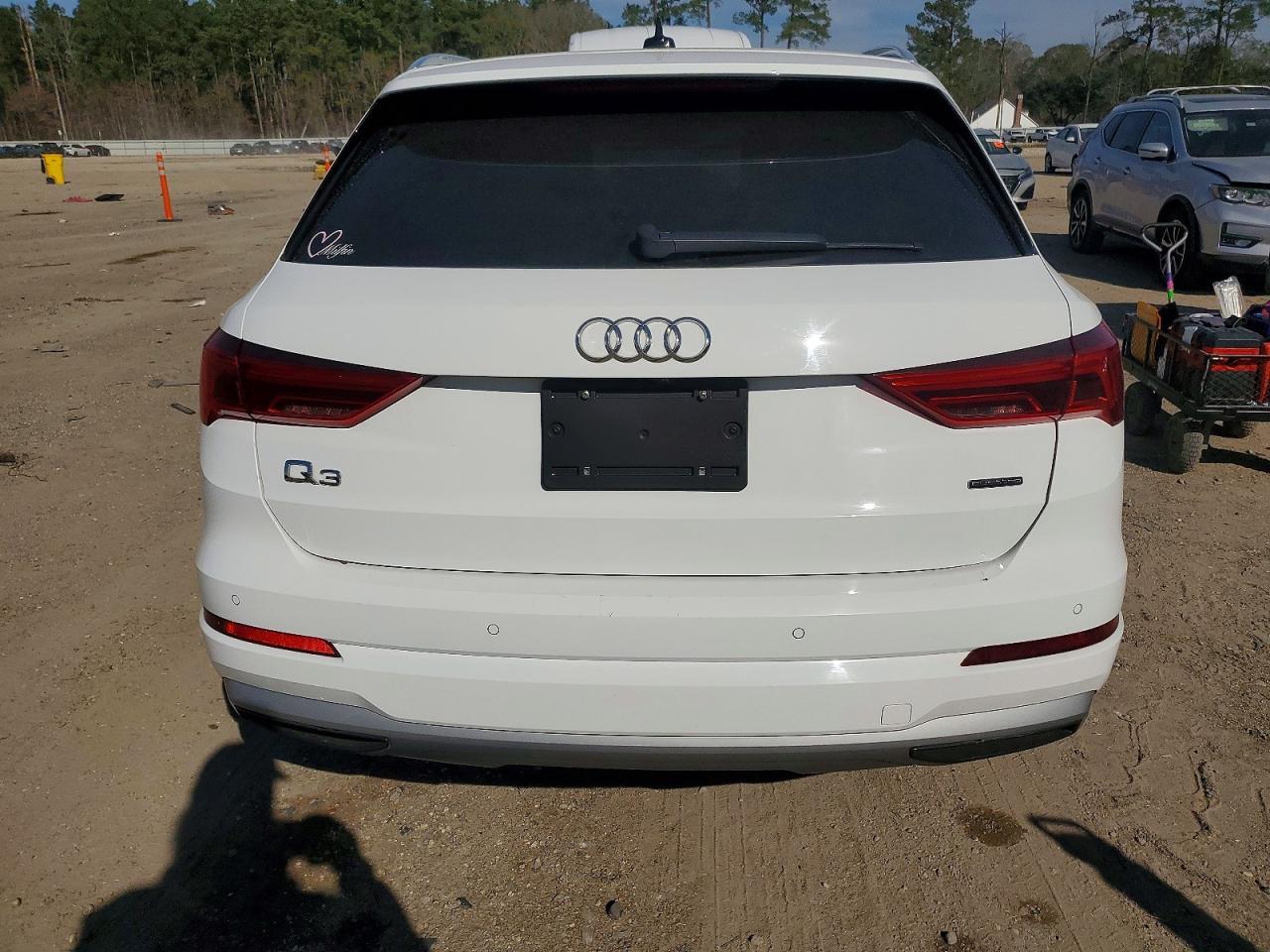 2020 Audi Q3 Premium - Image 6