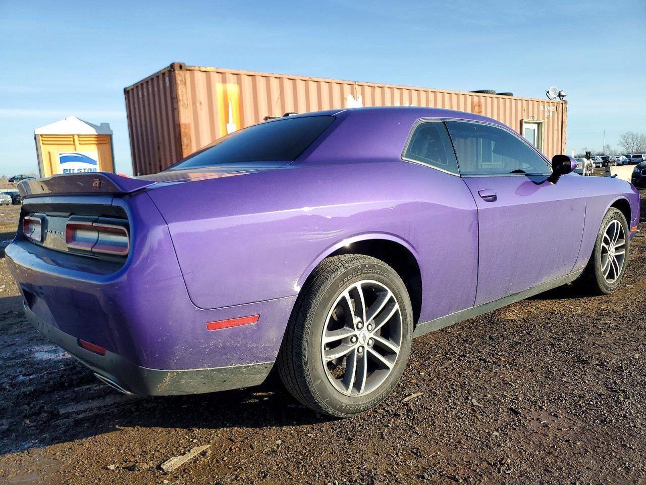 2019 Dodge Challenger Sxt - Фото 3