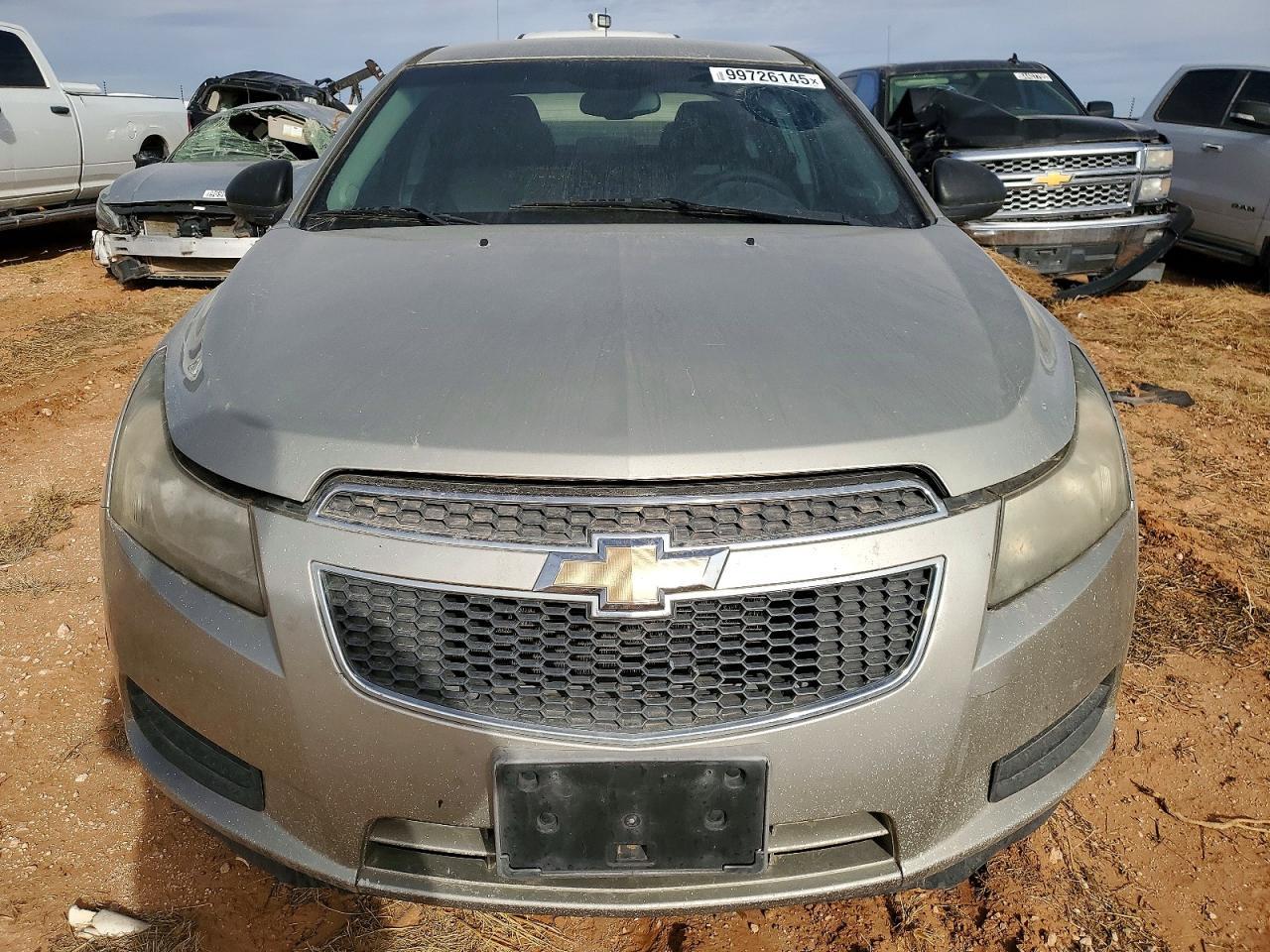 2013 Chevrolet Cruze Ls - Image 5