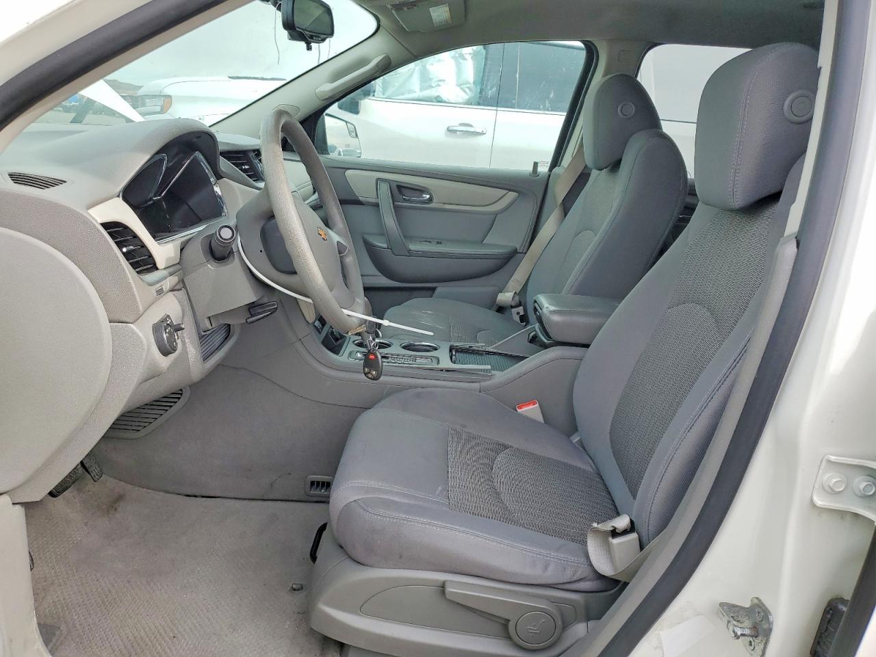 2014 Chevrolet Traverse Ls - Фото 7