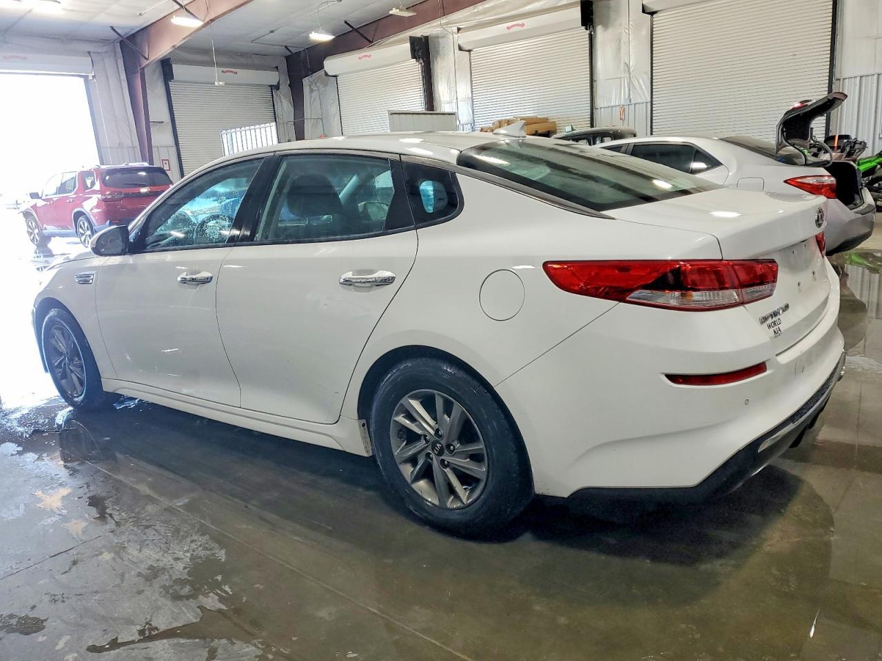 2019 Kia Optima Lx - Image 2