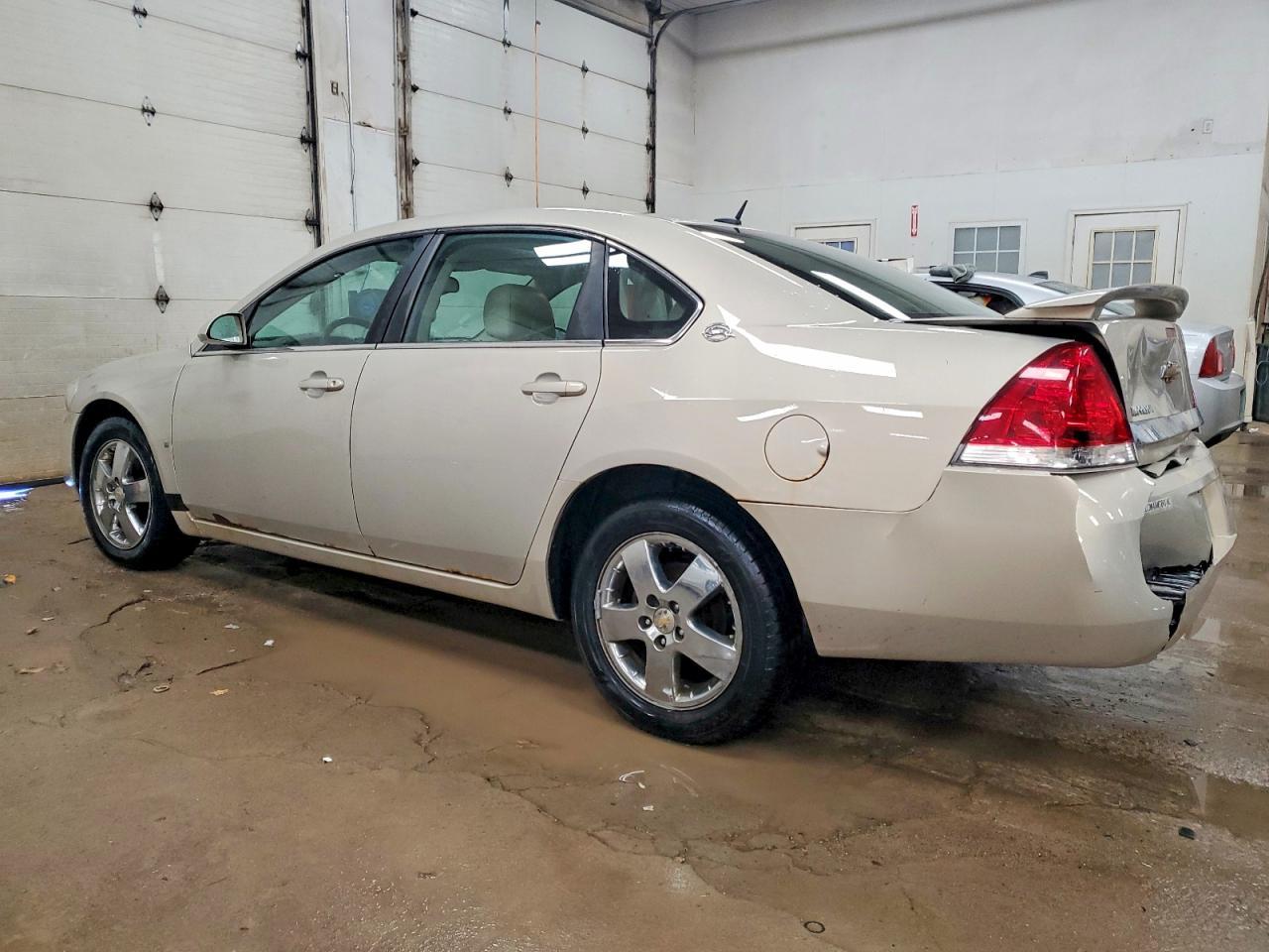 2008 Chevrolet Impala Lt - Фото 2