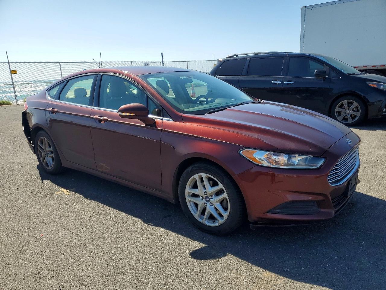 2015 Ford Fusion Se - Фото 4
