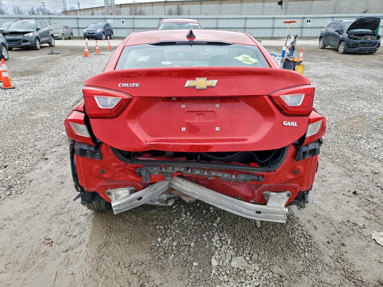 2018 Chevrolet Cruze Ls - Фото 6