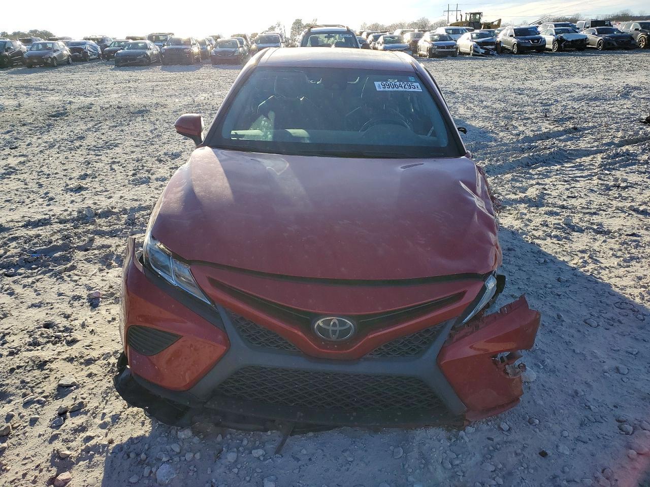 2020 Toyota Camry Se - Image 5