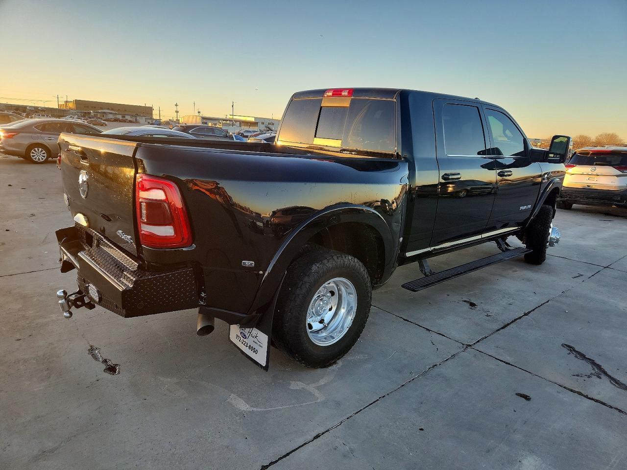 2023 Ram 3500 Longhorn - Фото 3