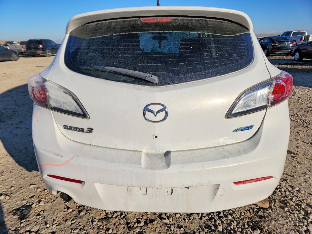 2012 Mazda 3 I - Image 6