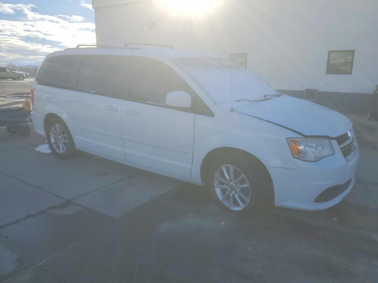 2016 Dodge Grand Caravan Sxt - Image 4