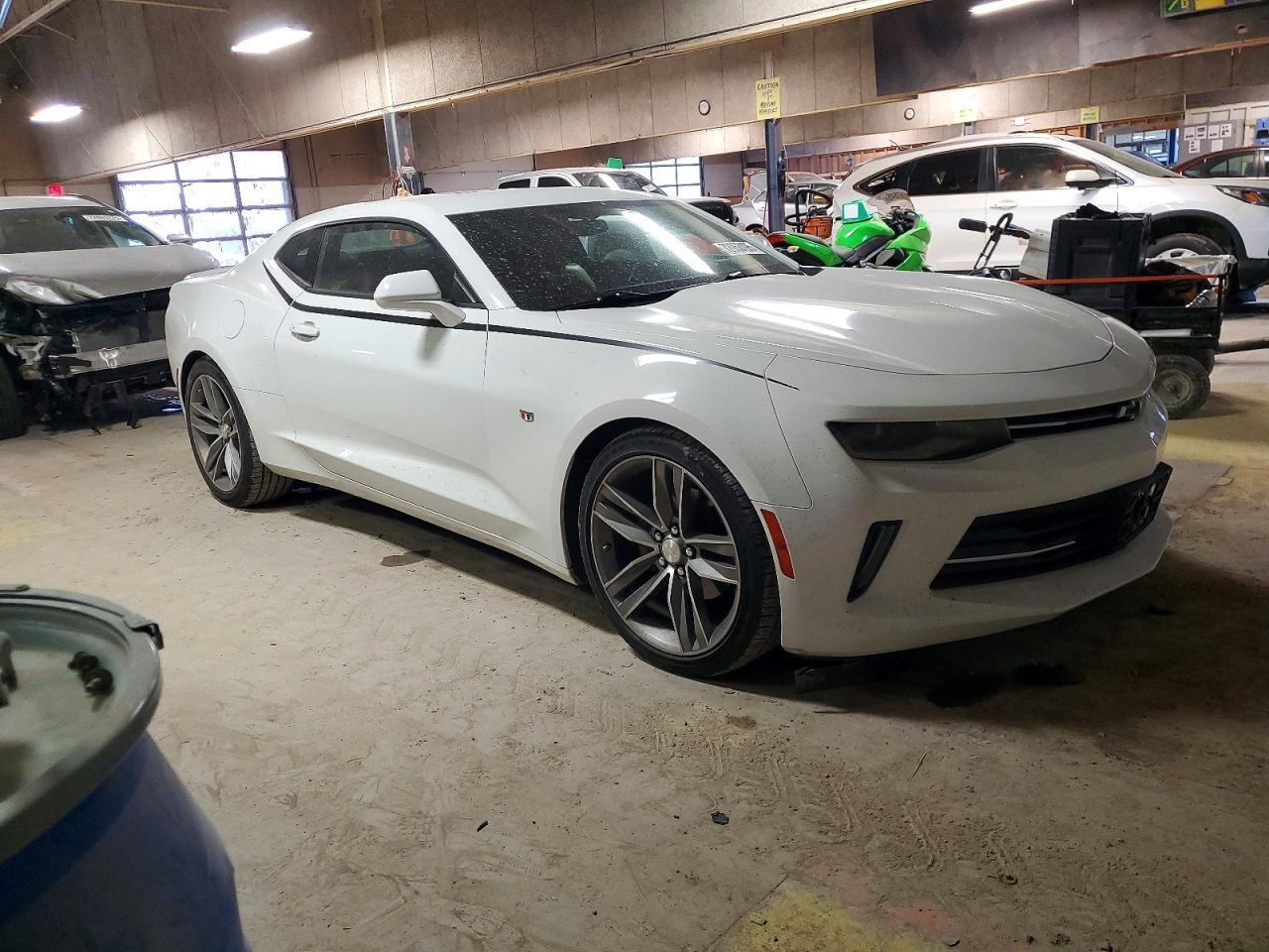 2016 Chevrolet Camaro Lt - Image 4