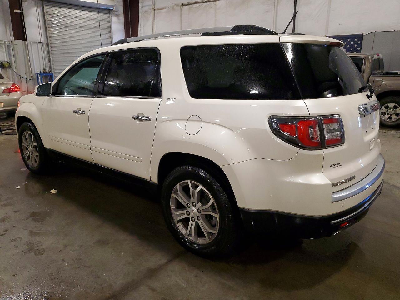 2013 GMC Acadia Slt-1 - Image 2