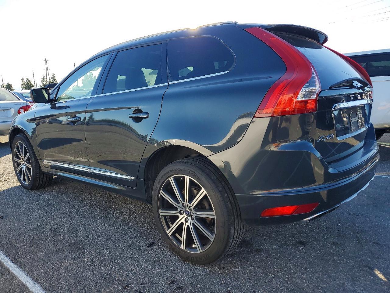 2015 Volvo Xc60 T5 Premier - Image 2