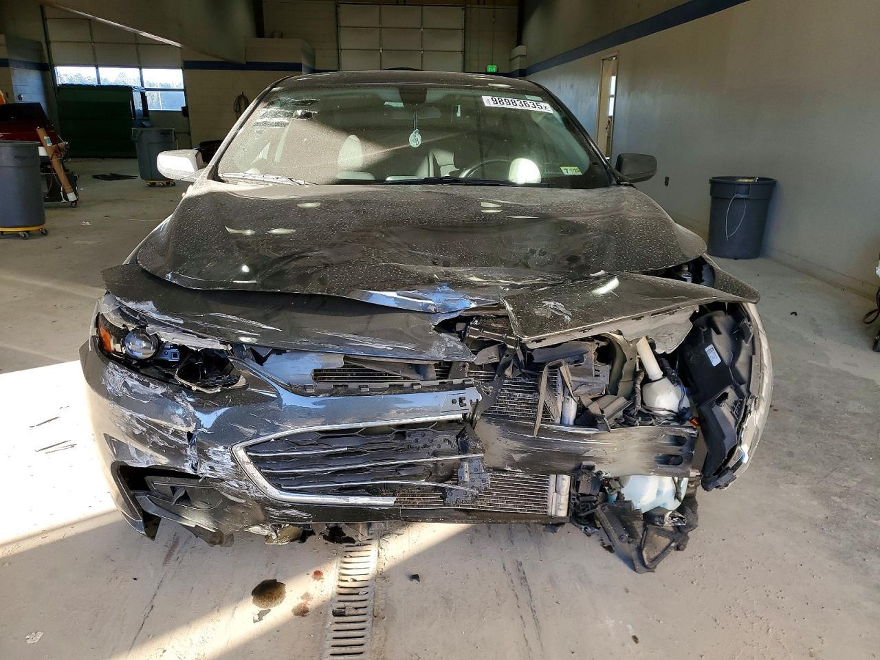 2017 Chevrolet Malibu Ls - Фото 5