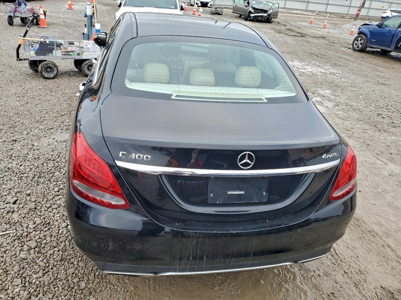 2016 Mercedes-Benz C 300 4Matic - Фото 6