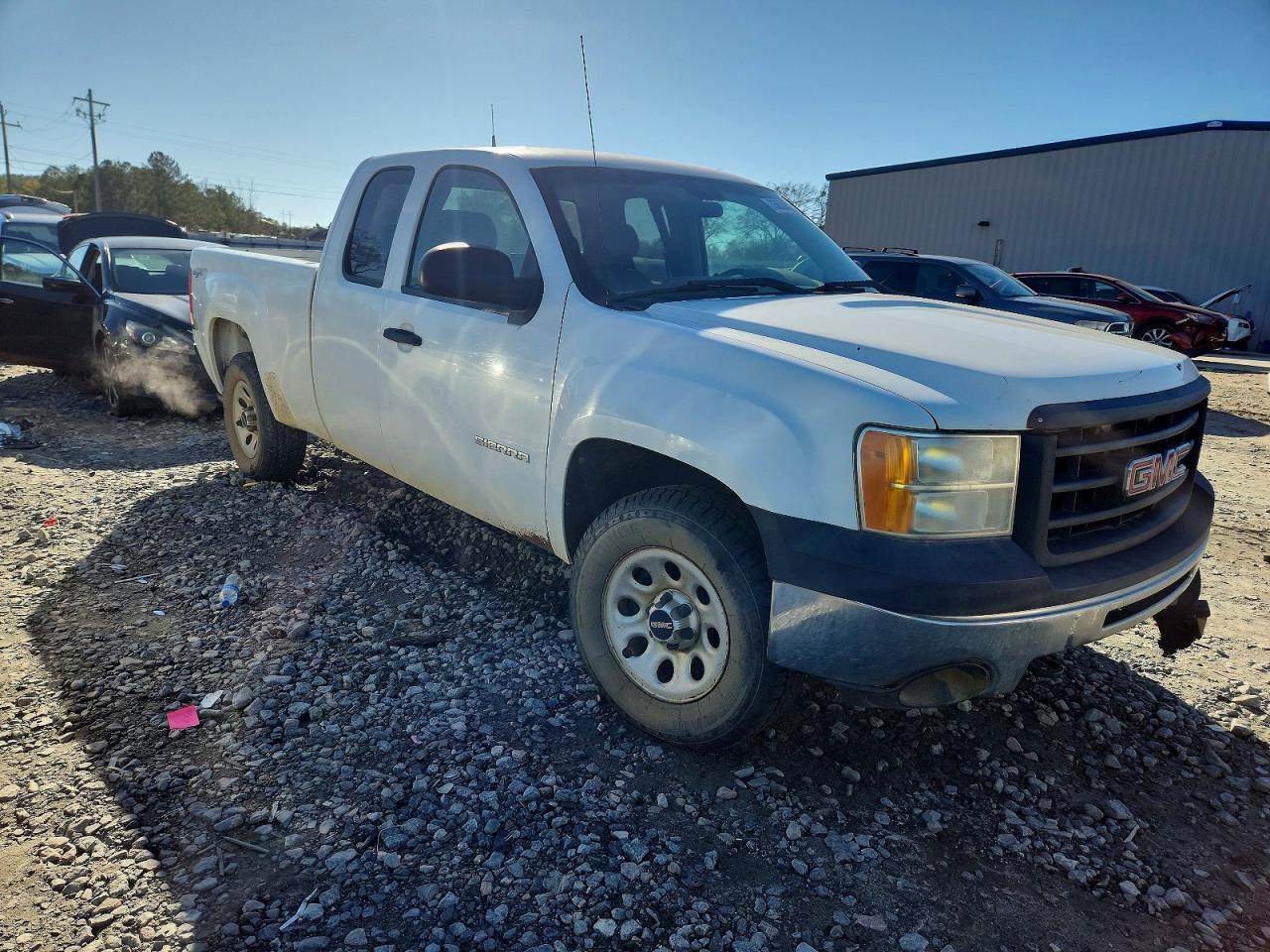 2011 GMC Sierra K1500 - Image 4