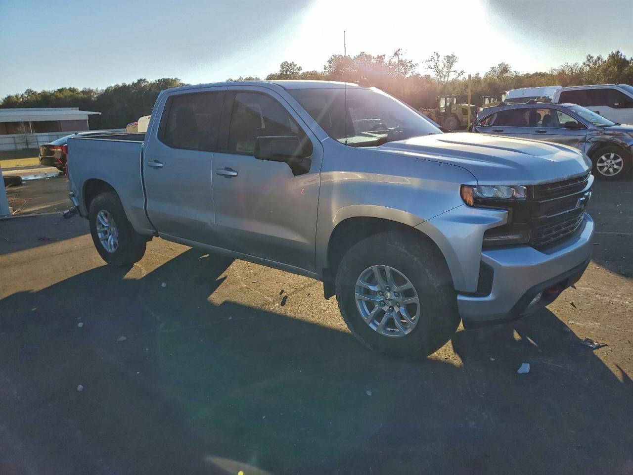2020 Chevrolet Silverado K1500 Rst - Фото 4